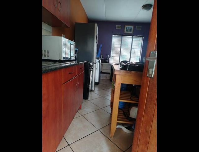 2 BEDROOM APARTMENT FOR SALE IN JABULANI